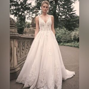 Maggie Sottero Rory Wedding Dress NWOT